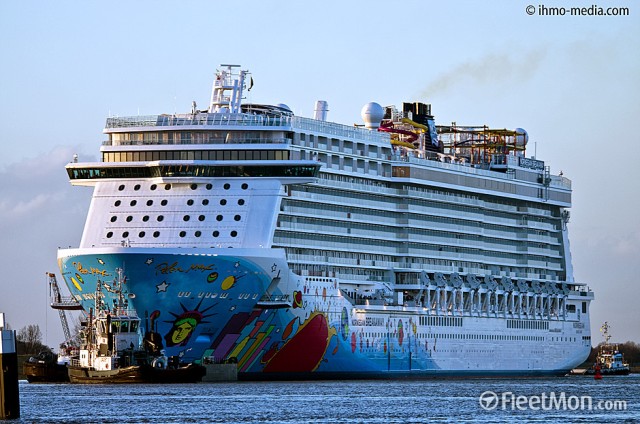 Norwegian Breakaway makes inaugural call on Monday – NevisPages.com